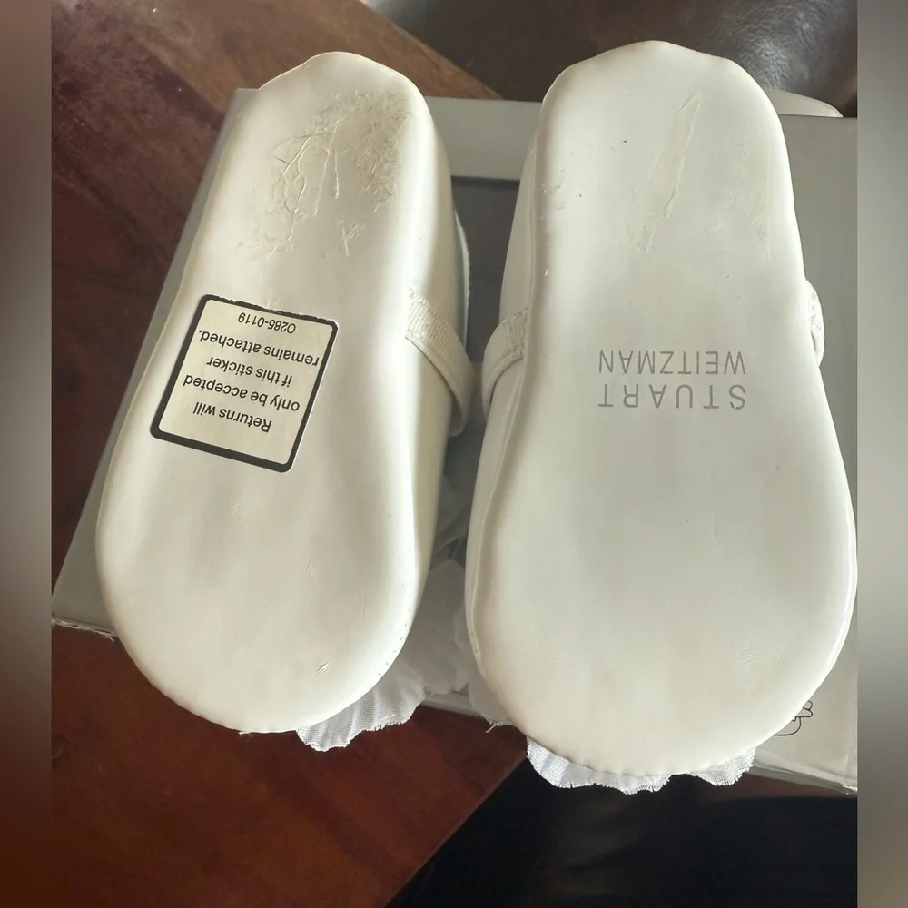 Stuart Weitzman Baby Bud white Shoes!